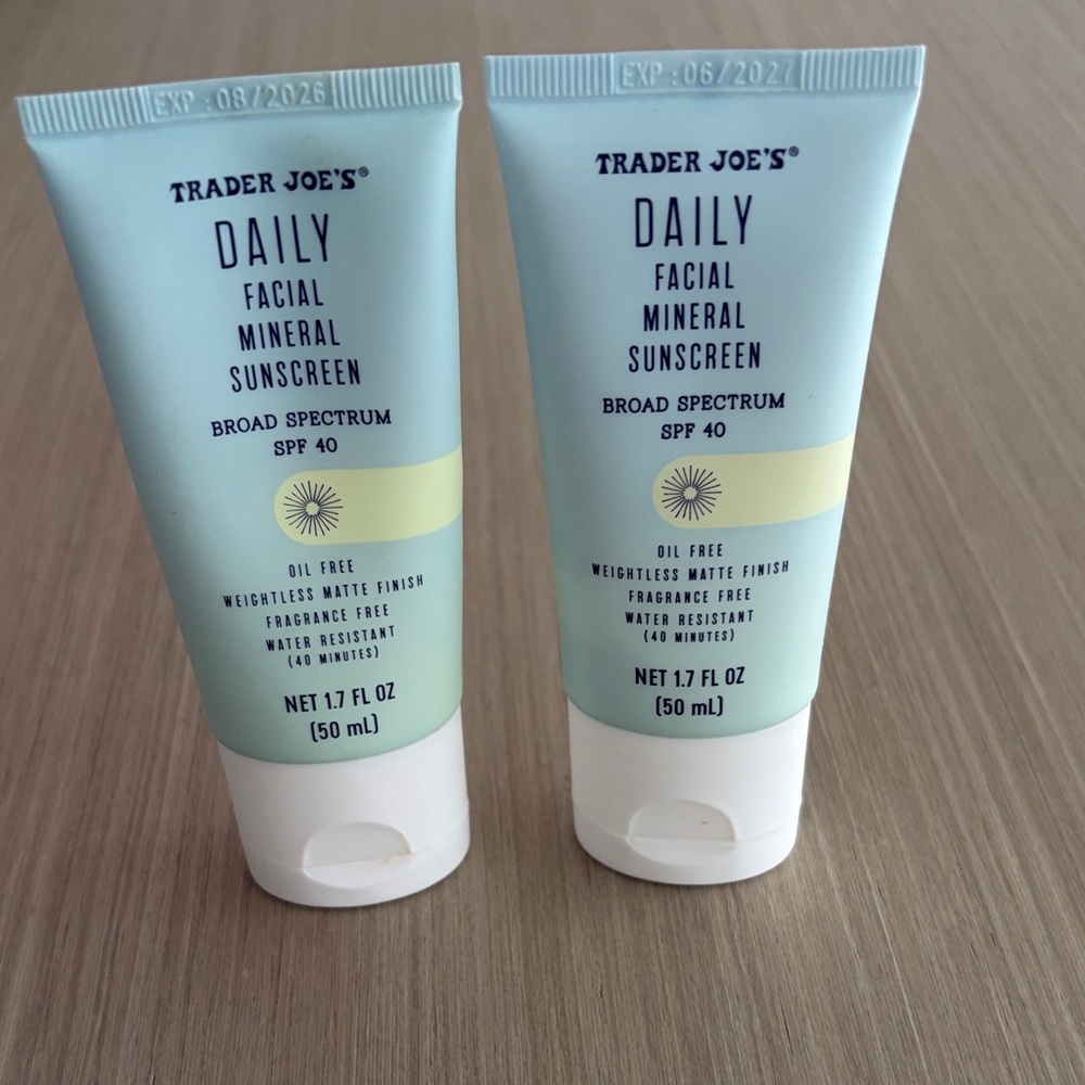 Trader Joe's Daily Facial Mineral Sunscreen SPF 40